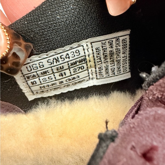 UGG womens Burgundy Slip-On Loafers size 10 - Picture 8 of 8